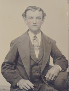 wlw-floydcartersmotoriceboat_e5c2-carter_floyd_young-8x6